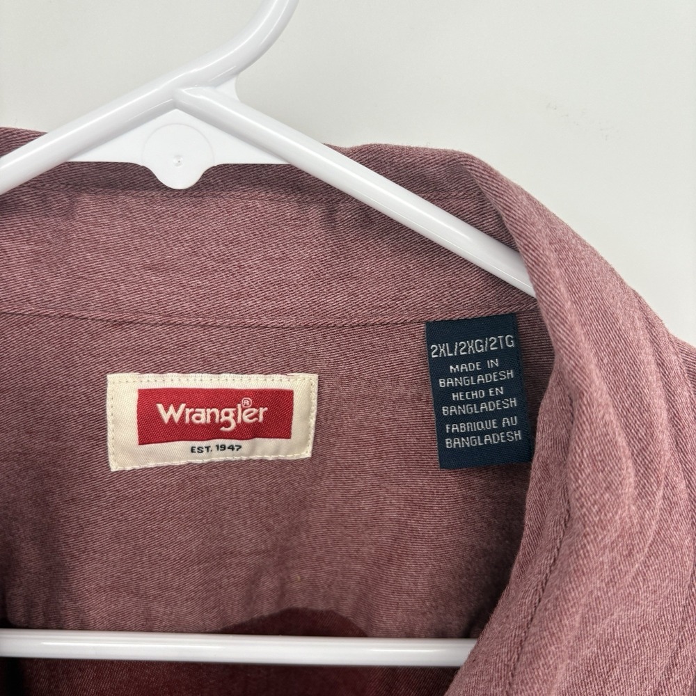 Wrangler Epic Soft Shirt Men 2XL Burgundy Button Up Utility Pocket Work Wear NWT - Picture 6 of 9
